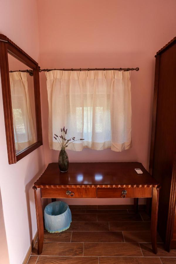 La Porta Delle Gole Motta Camastra Exterior foto