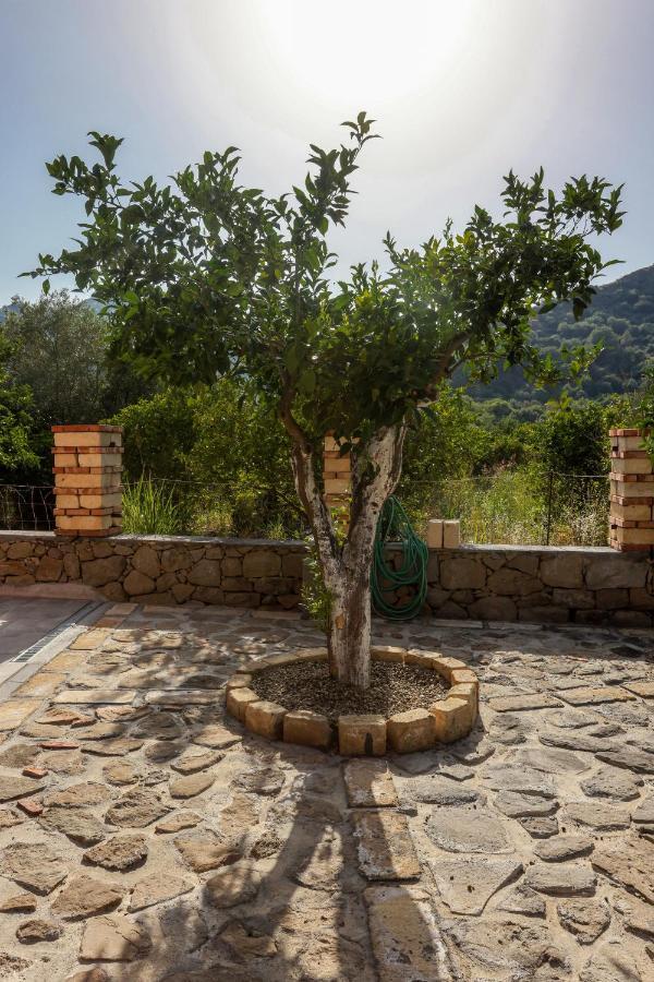 La Porta Delle Gole Motta Camastra Exterior foto